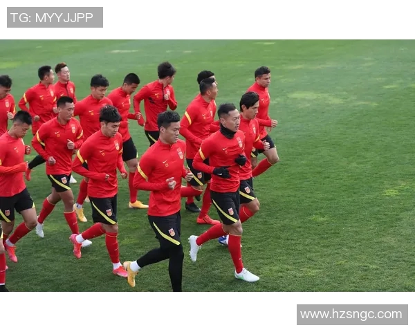 足球盛宴揭秘上海足球队的耐力训练与比赛表现分析