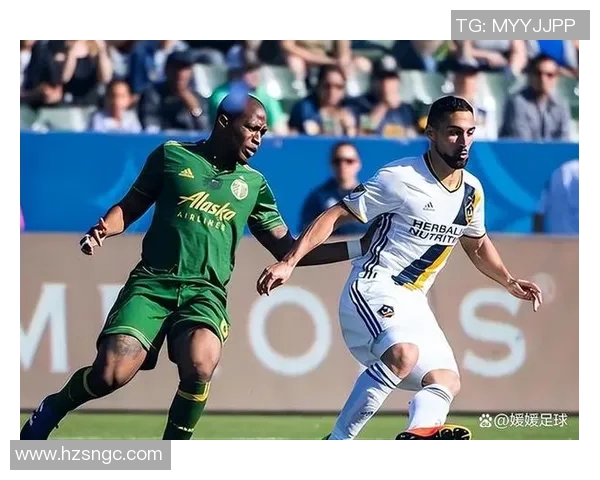 亚特兰城与芝加哥火焰的激烈对决揭示足球魅力与战术较量的精彩瞬间