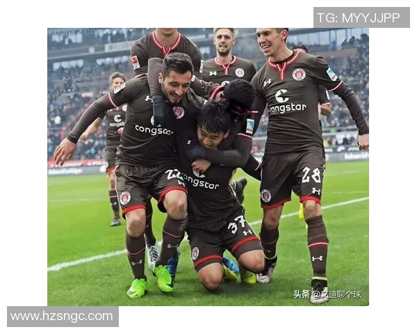 米涅美洲与巴西国际的激烈对决展现足球魅力与团队精神