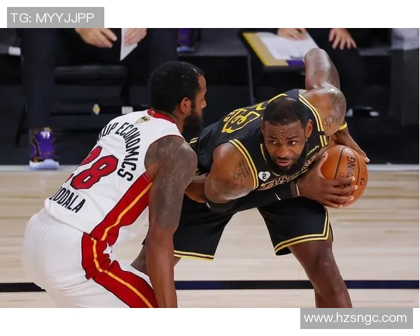 湖人对阵热火精彩足球直播全程回顾与赛后分析 湖人对阵热火精彩足球直播全程回顾与赛后分析