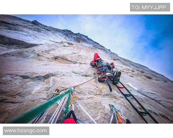 攀岩新手必读：提升心理素质的实用技巧与心态调整方法