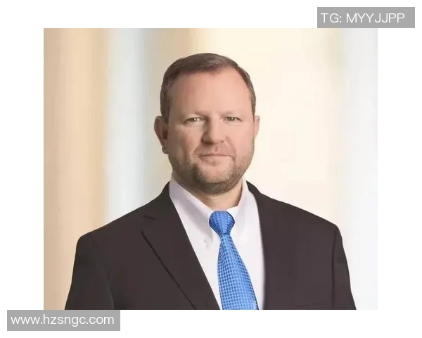 明斯克迪纳摩预备队迎战强敌全力争胜展现青春风采